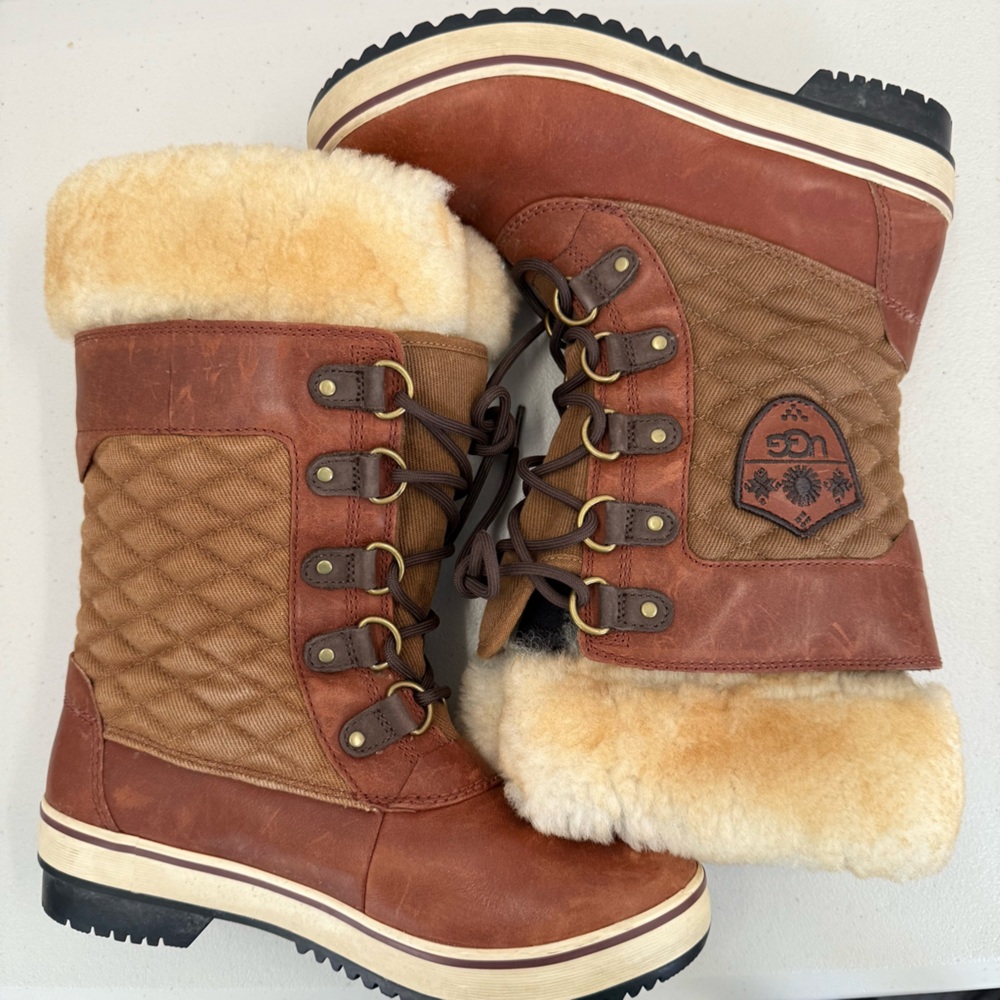 UGG Women's Brown Winter Boots